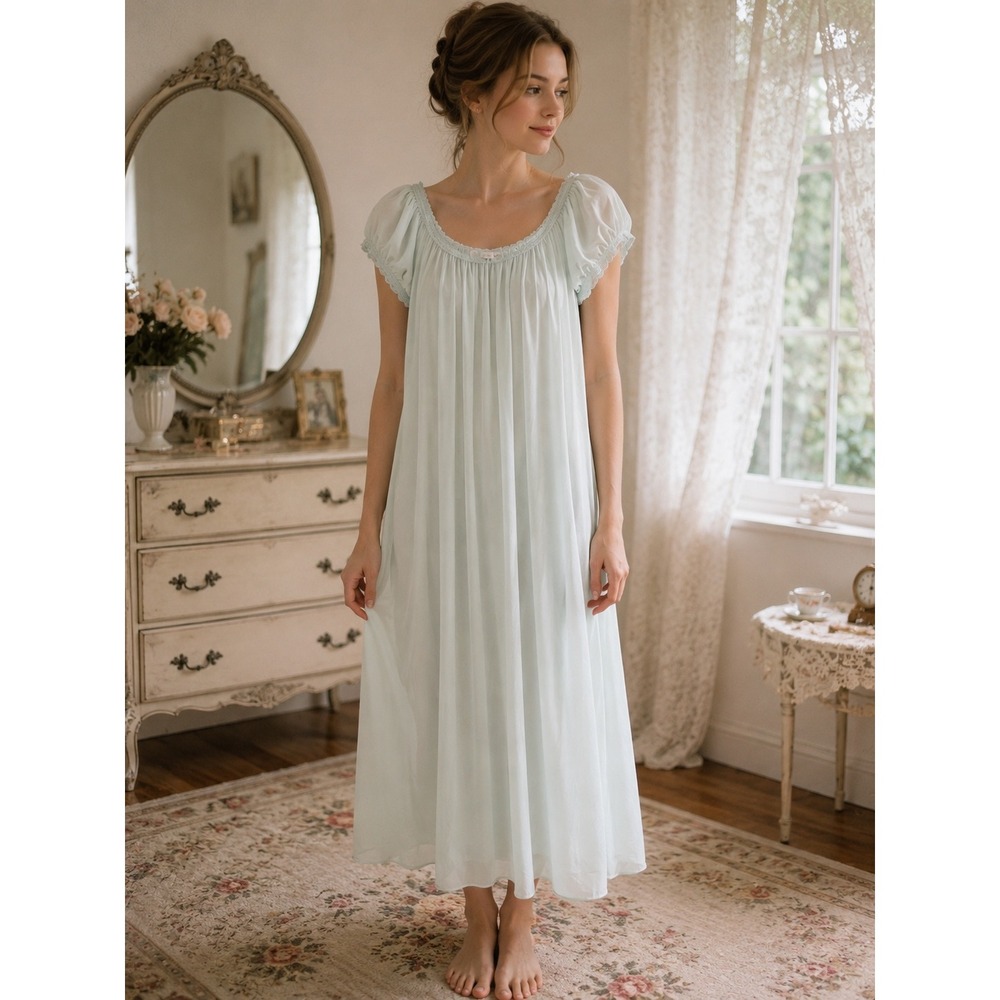 Vintage Miss Elaine Nightgown Medium Mint Green Lace Union Made USA 70s 80s